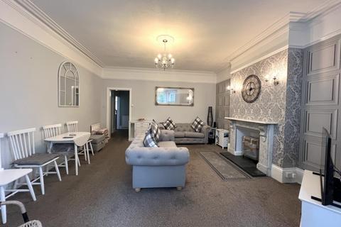 2 bed flat/apartment for rent in Shorncliffe Road, Folkestone, CT20