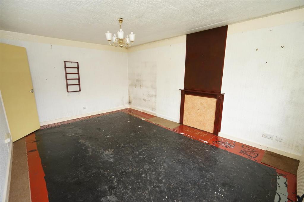 Ashness Close, Horwich 2 bed semidetached bungalow for sale £185,000