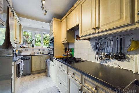 2 bedroom semi-detached house for sale, Stafford Road, Caterham