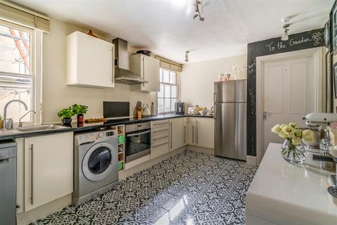 2 bedroom apartment for sale, Brunswick Place, Hove