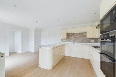 9 Cowley Road, Tuffley, Gloucester, GL4 0HT