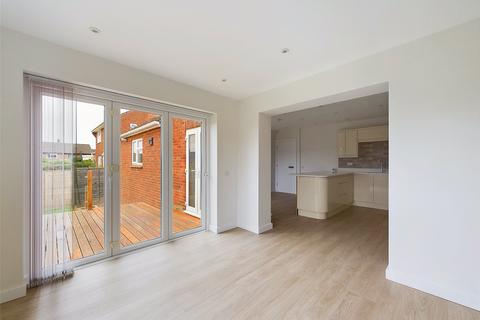 9 Cowley Road, Tuffley, Gloucester, GL4 0HT