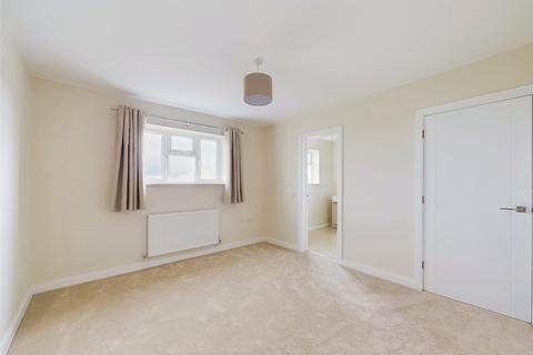 9 Cowley Road, Tuffley, Gloucester, GL4 0HT