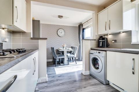 3 Scholars Walk, Bradford, BD2 3AF