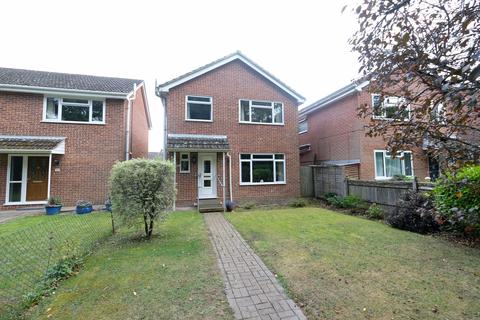 4 bedroom detached house for sale, Tavells Lane, Marchwood SO40