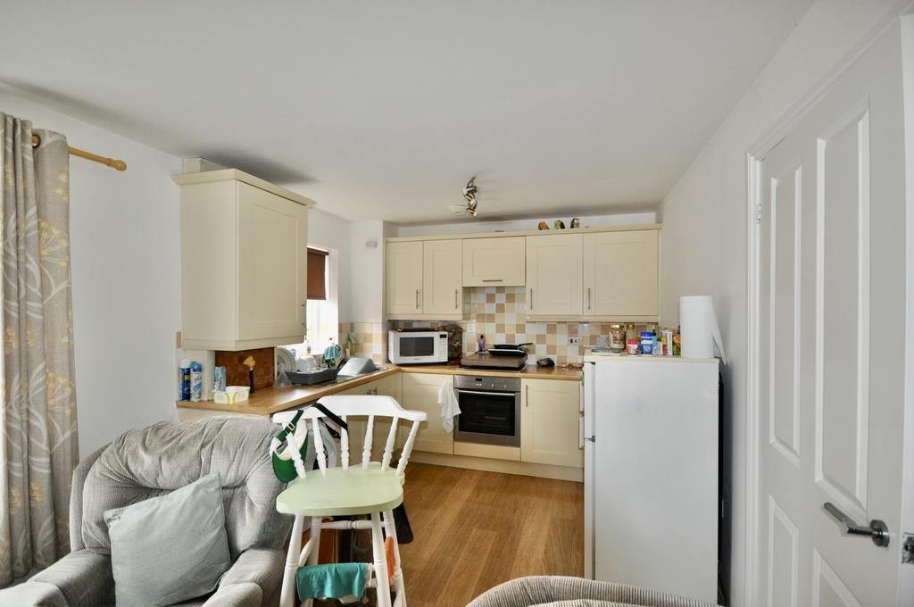 Open Plan Kitchen / Living Room