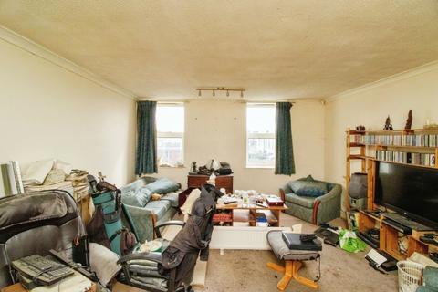 2 bedroom apartment for sale, The Renown, Shoeburyness, Southend-on-Sea