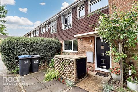 3 bedroom terraced house for sale, Aldbury Grove, Welwyn Garden City