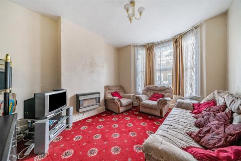 3 bedroom terraced house for sale, Wellfield Road, London SW16