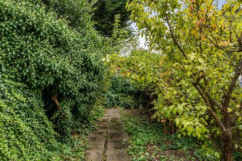 3 bedroom terraced house for sale, Wellfield Road, London SW16