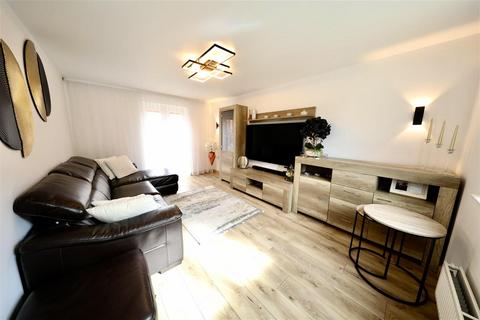 1 Buxworth Close, Hull, HU3 5DZ