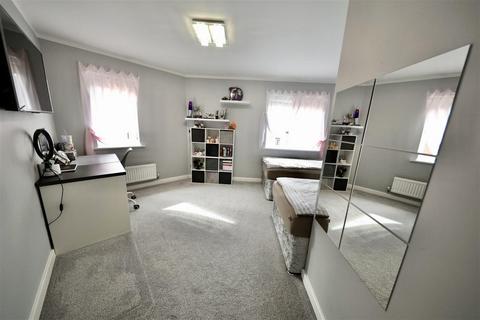 1 Buxworth Close, Hull, HU3 5DZ