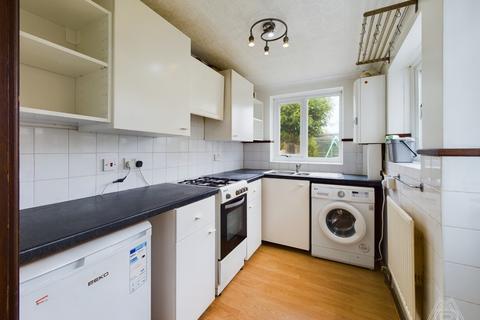74 West Road, South Ockendon, RM15 6PH