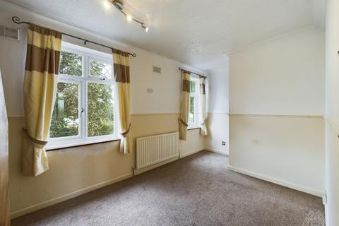 74 West Road, South Ockendon, RM15 6PH