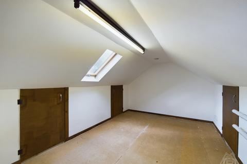 74 West Road, South Ockendon, RM15 6PH