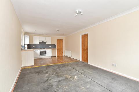 2 bedroom flat for sale, Lower Street, Pulborough, West Sussex