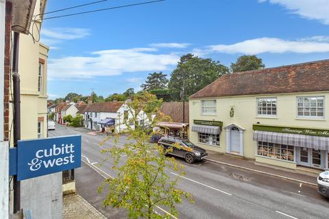 2 bedroom flat for sale, Lower Street, Pulborough, West Sussex