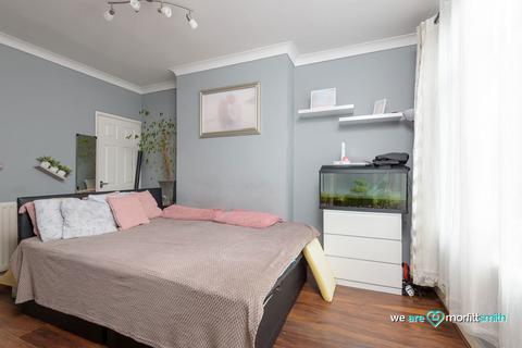 25 Browning Close, Sheffield, S6 1BY