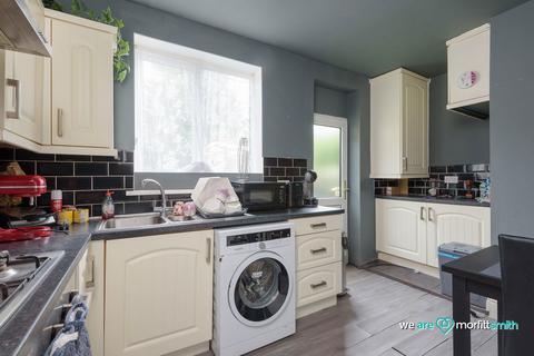 25 Browning Close, Sheffield, S6 1BY