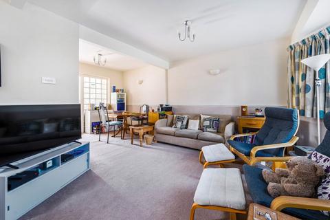 3 bedroom end of terrace house for sale, Pembury Avenue, Worcester Park, KT4