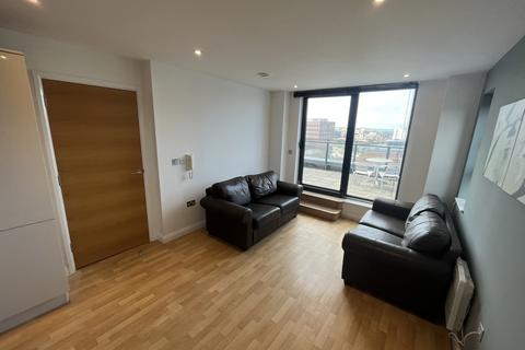 2 bedroom flat for sale, 1 Brewery Wharf, Waterloo Street, Leeds, West Yorkshire, LS10