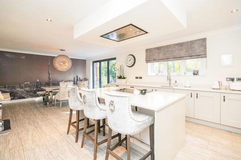 undefined, New Road, Chesterfield S42