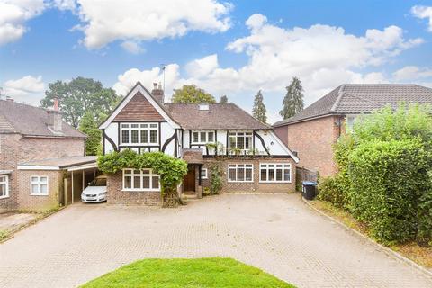 4 bedroom detached house for sale, Copthorne Road, Felbridge, West Sussex