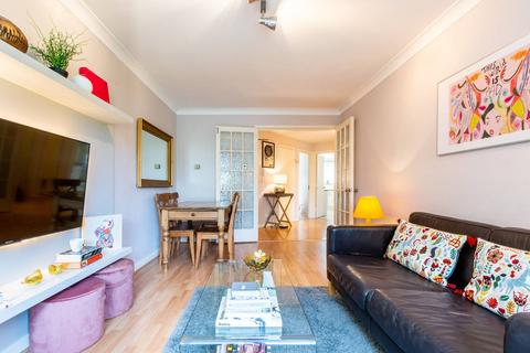 2 bedroom flat to rent, Upper Richmond Road, Putney, London, SW15