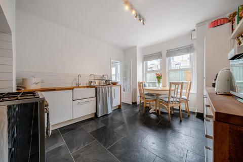 2 bedroom maisonette for sale, Hotham Road, Wimbledon