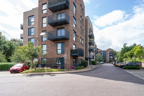 2 bedroom apartment for sale, Riverwell Close, Watford, Hertfordshire, WD18