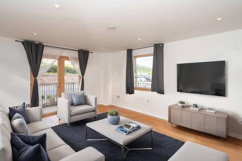 2 bedroom flat for sale, Riverwell Close, Watford, WD18