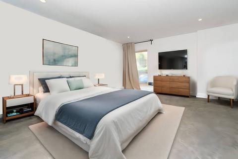 2 bedroom flat for sale, Riverwell Close, Watford, WD18