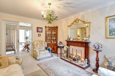 3 bedroom detached house for sale, Church Road, Burton Joyce, Nottingham