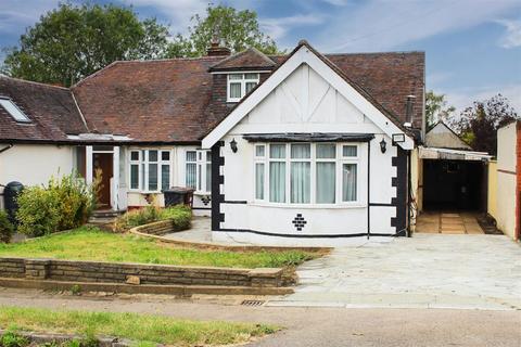 5 bedroom chalet for sale, Ladbrooke Drive, Potters Bar EN6