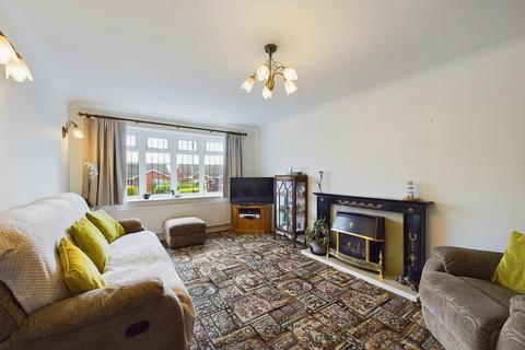 14 Kielder Rise, Worcester, WR2 4HN