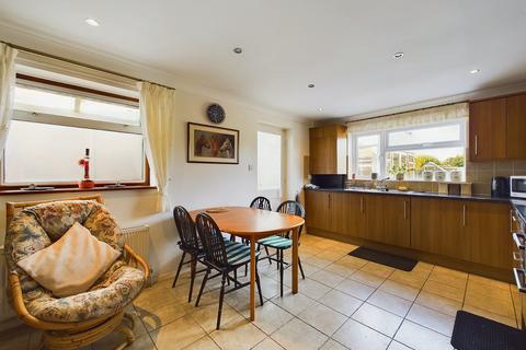 14 Kielder Rise, Worcester, WR2 4HN
