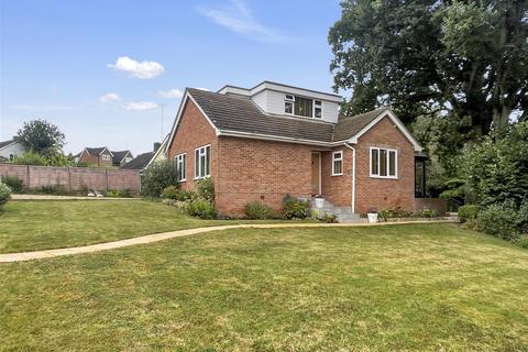 2 Beech Rise, Sonning Common, Reading, RG4 9TJ