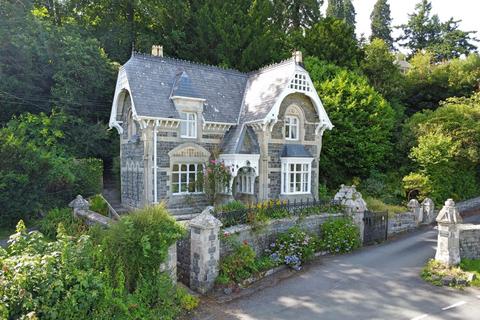 2 bedroom detached house for sale, Llandinam, Powys, SY17