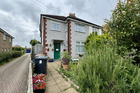 4 bedroom semi-detached house for sale, Eastbourne Road, Polegate, East Sussex, BN26