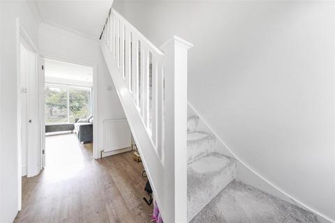 31 Senga Road, Wallington, SM6 7BG