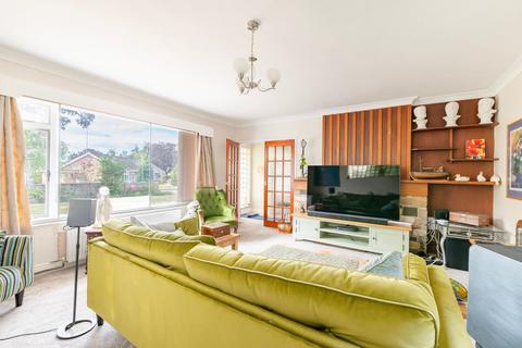 12 Carter Road, Drayton, Norwich, NR8 6DY