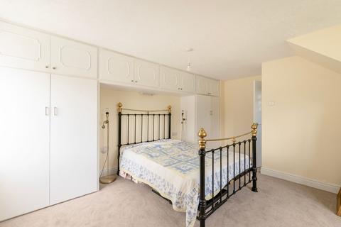 12 Carter Road, Drayton, Norwich, NR8 6DY