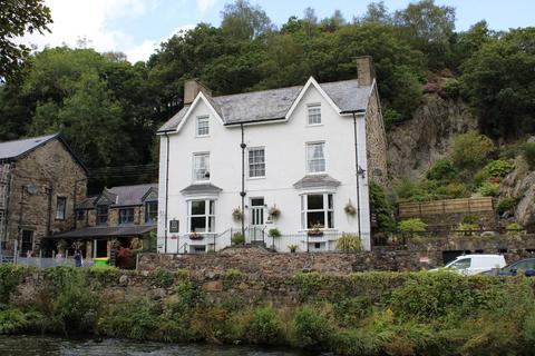 undefined, Smith Street, Beddgelert, Caernarfon, Gwynedd, LL55