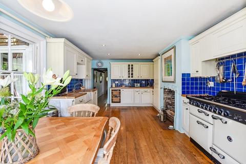 4 bedroom terraced house for sale, London Road, Holybourne, Alton, Hampshire