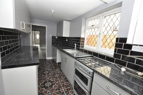 3 bedroom terraced house for sale, Shobnall Street, Burton-On-Trent DE14