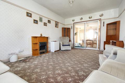 17 Rowan Crescent, Letchworth Garden City, SG6 4EY
