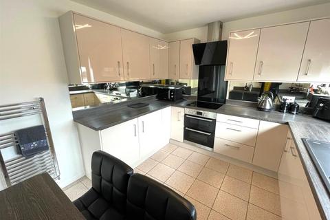 3 bedroom semi-detached house for sale, Wharfedale, Westhoughton, Bolton