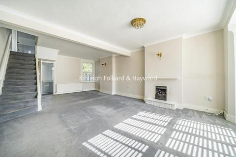 2 bedroom semi-detached house for sale, Aylesbury Road, Bromley