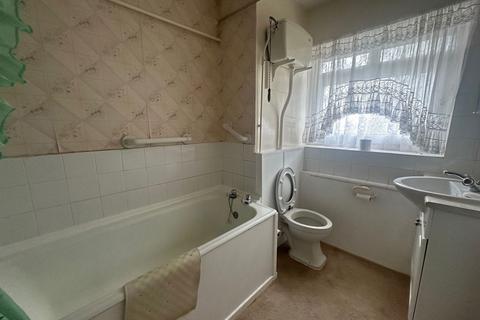 2 bedroom flat for sale, Argyll Street, Corby NN17