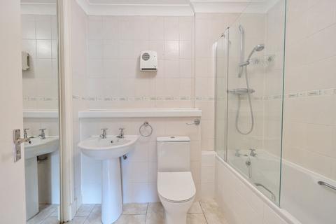 36 Birchend Close, South Croydon, CR2 7DS